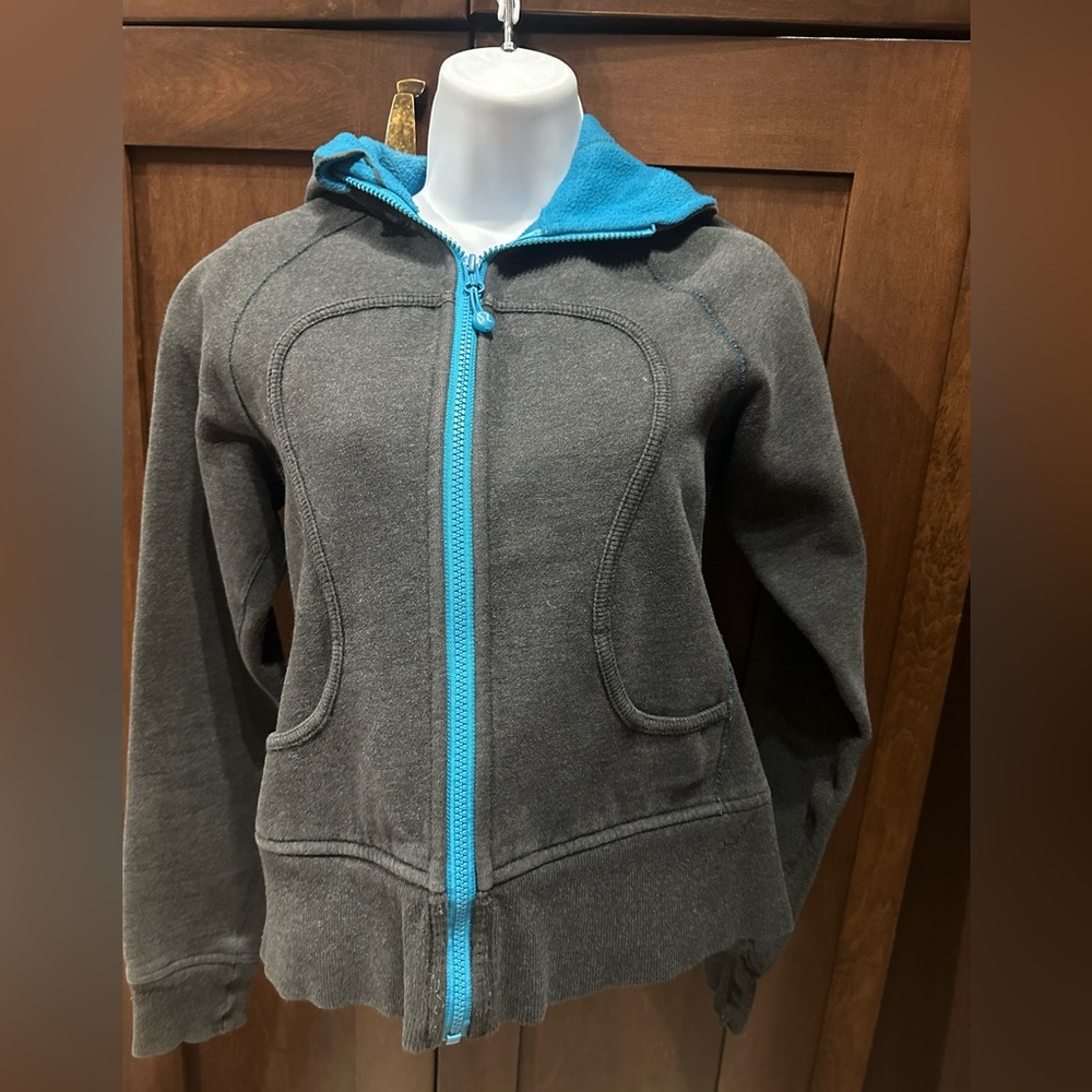 Lululemon grey/turquoise scuba hoodie size 4